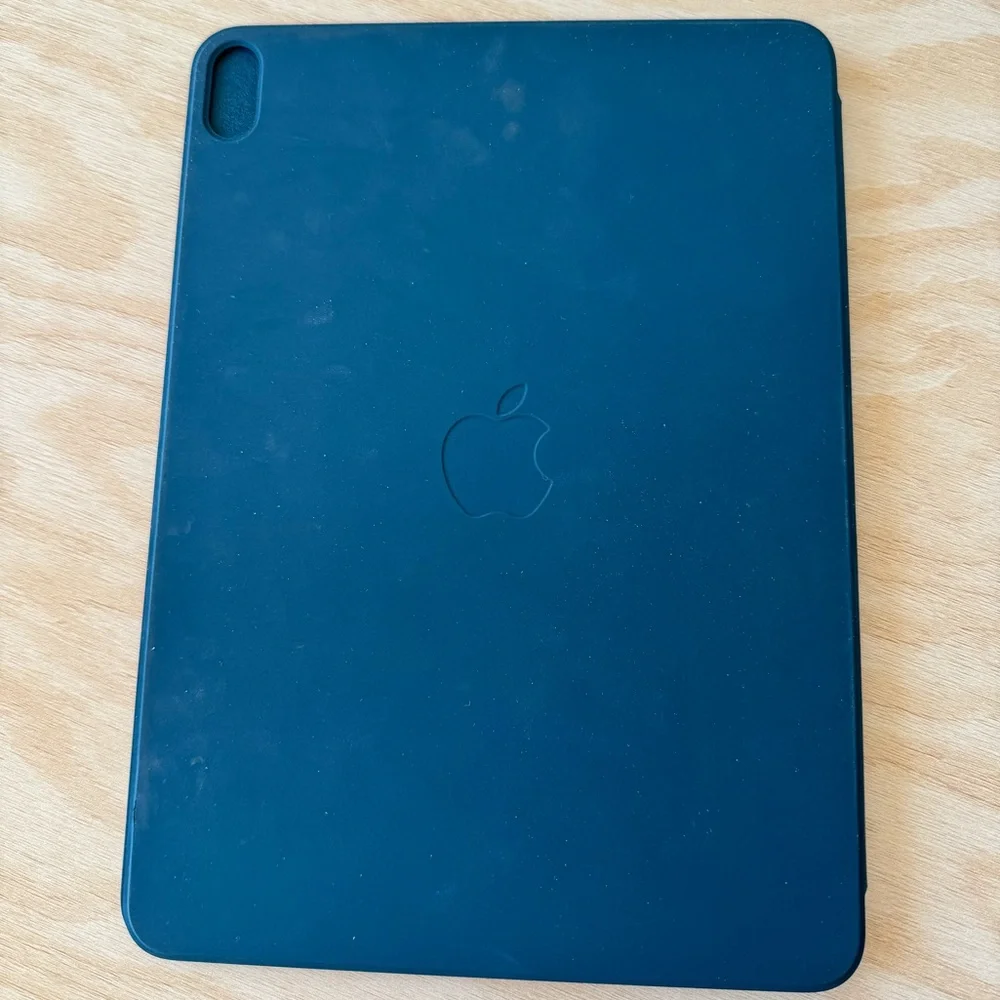 Smart Folio for iPad Air (5th Generation) - Marine Blue